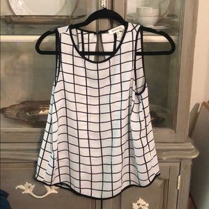 Geometric pattern blouse